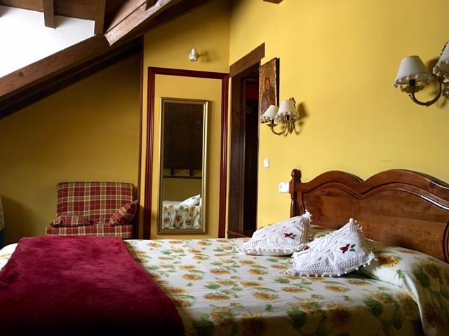 Posada La Casona De Усьеда-де-Арриба Экстерьер фото